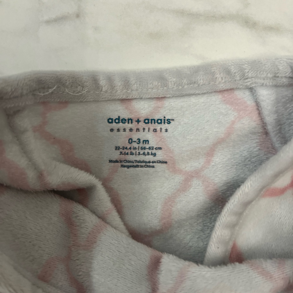 Aden and asáis sleep swaddle